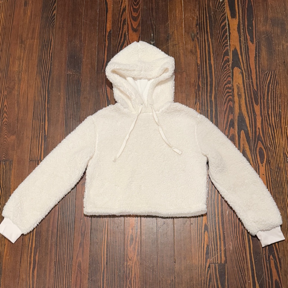 Colsie White Cropped Fleece Hoodie